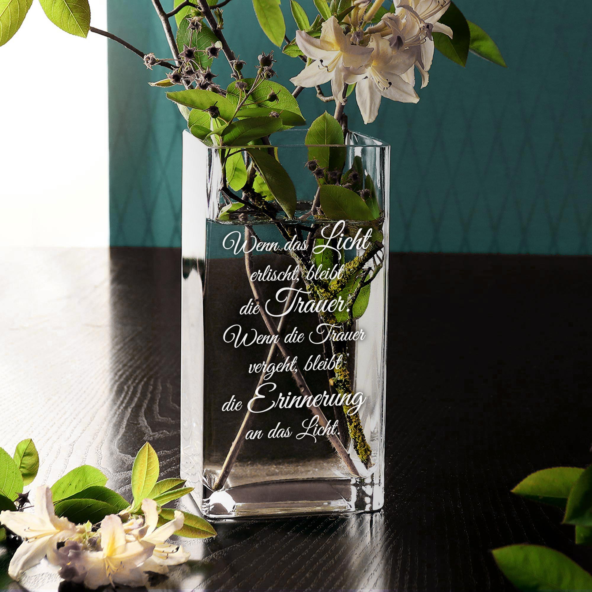 Vase mit Gravur - Wenn das Licht erlischt Vase mit Gravur - Wenn das Licht erlischt